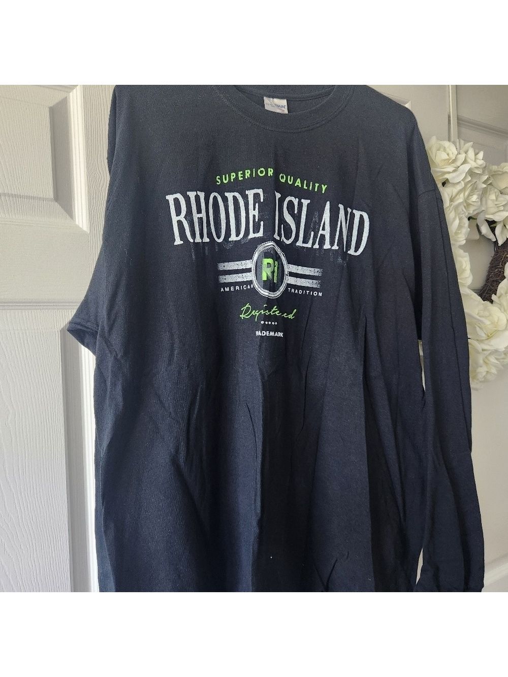 NWT Rhode Island L/S Cotton Shadow Text T-Shirt sz XL - Picture 6 of 6